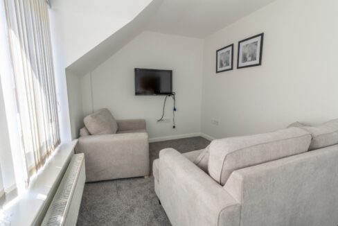 Bishop Grosseteste University Accommodation - Living Room 3