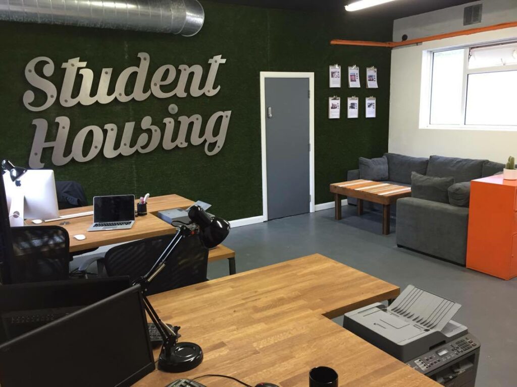 Student Housing Lincoln - New office 