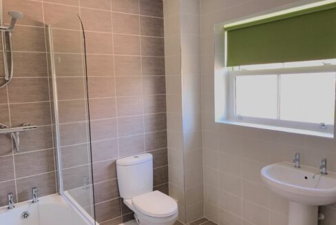 Bathroom - University of Lincoln Student Accommodation