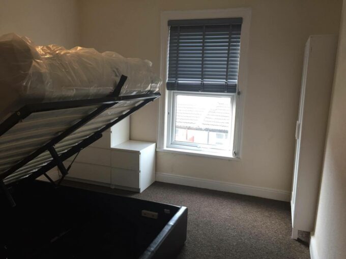 74 Thesiger Bedroom