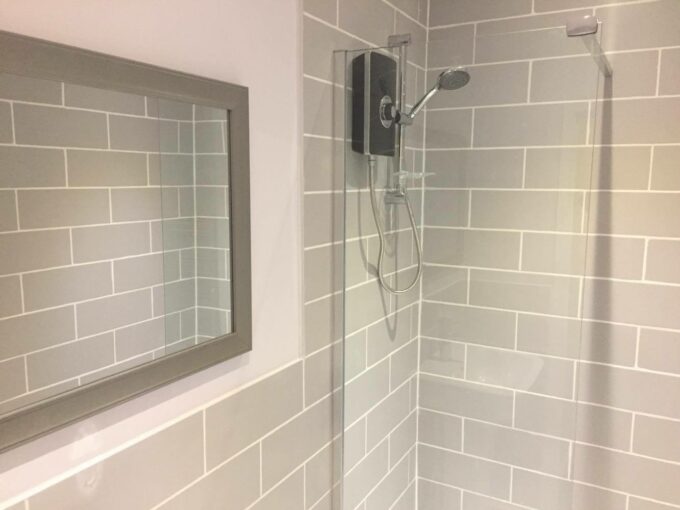 Student Bathroom - 74 Thes