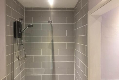 student lincoln bathroom thesiger