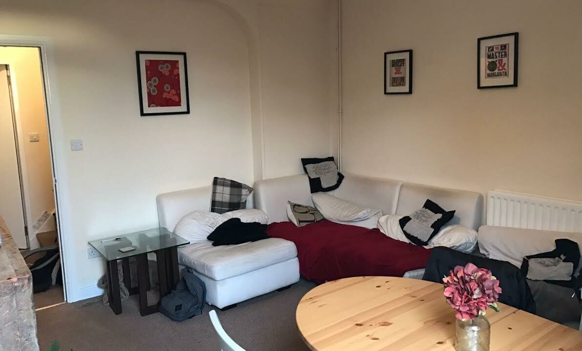 West End Student Housing Lincoln - Living Room - Ely Street