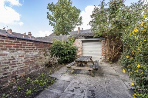 94StAndrewsStreet-18