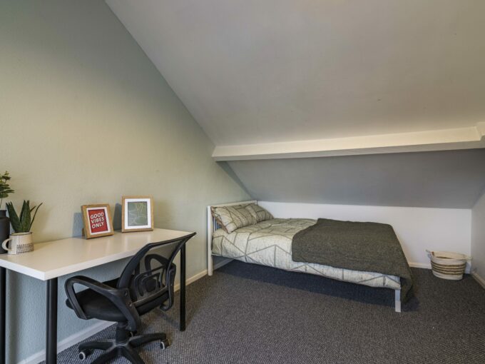 8RobeyCourt-10