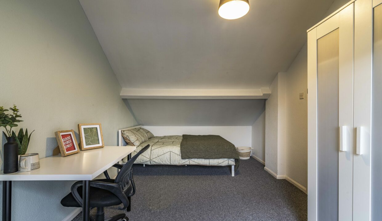 8RobeyCourt-11