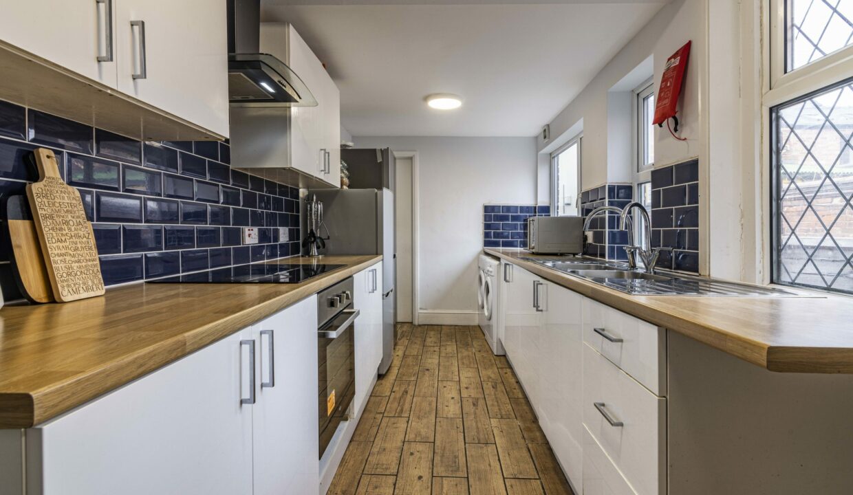 8RobeyCourt-14