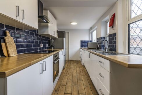 8RobeyCourt-14