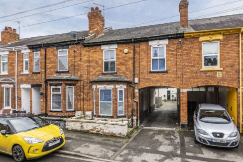 8RobeyCourt-16