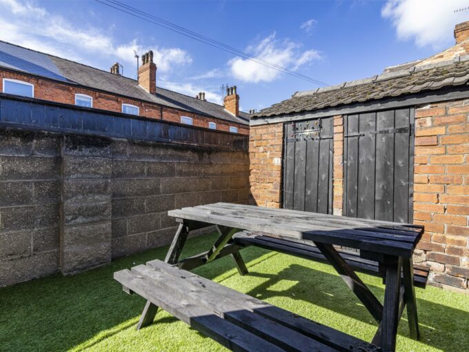 39ThesigerStreet-19