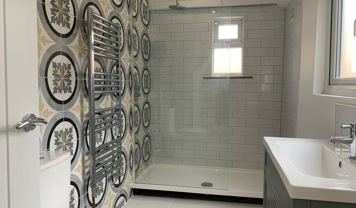 Luxury Student Bathroom