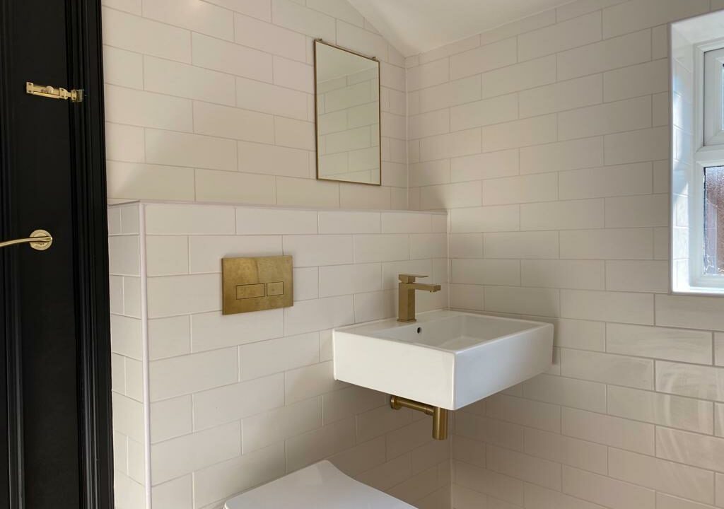 Student Accommodation - Bathroom