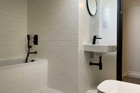 Student Accommodation - Bathroon