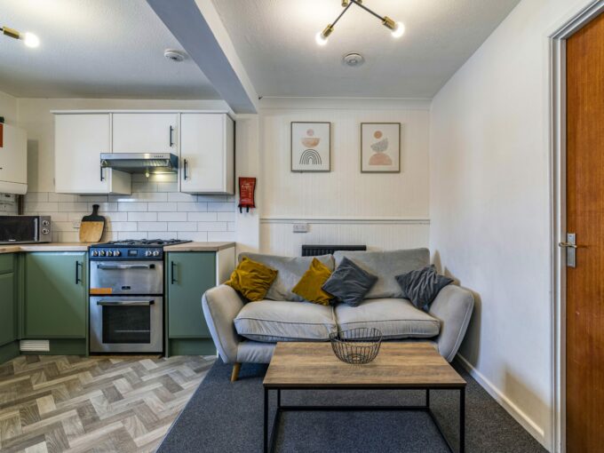 113HermitStreet-17