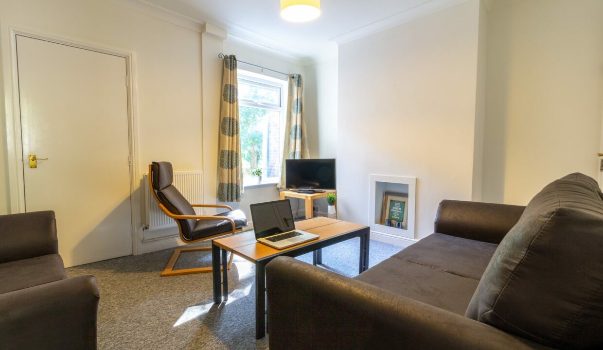 26 union road living room