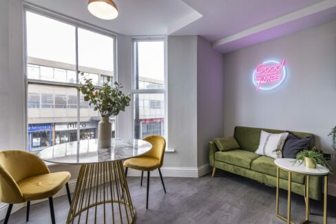 157HighStreet-40 2