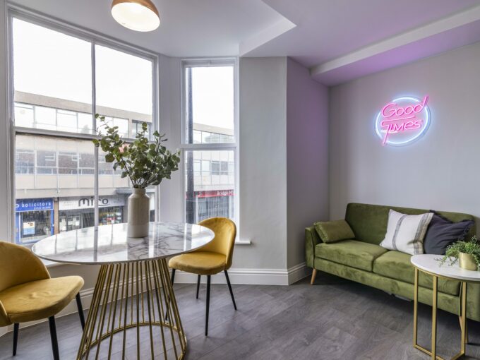 157HighStreet-40 2
