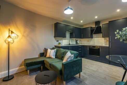 157HighStreet-80 2