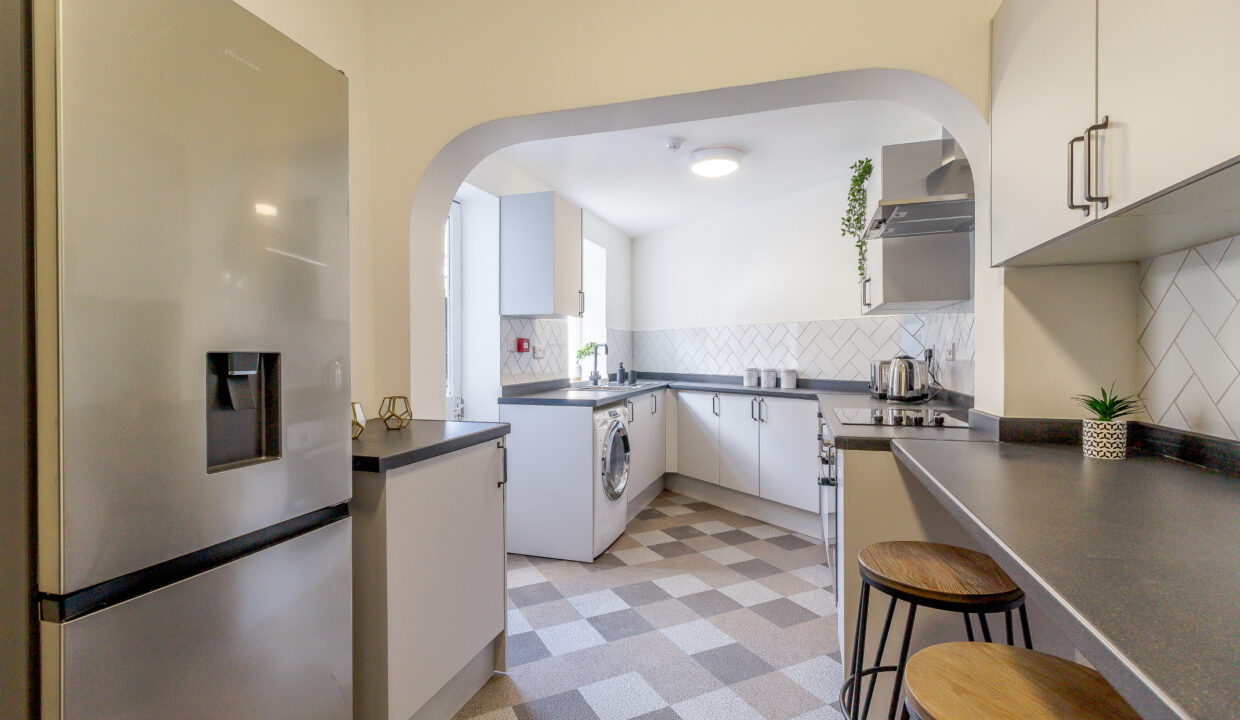 8435316-interior21-800