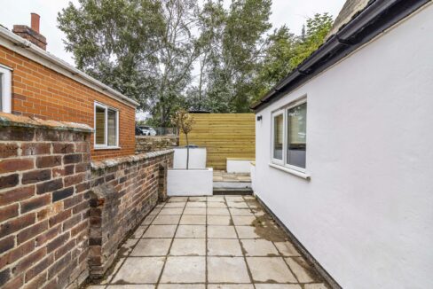 44PortlandRoad-1