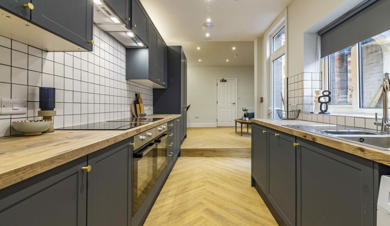 44PortlandRoad-16