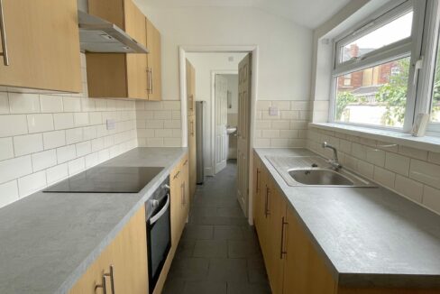 KITCHEN (1)