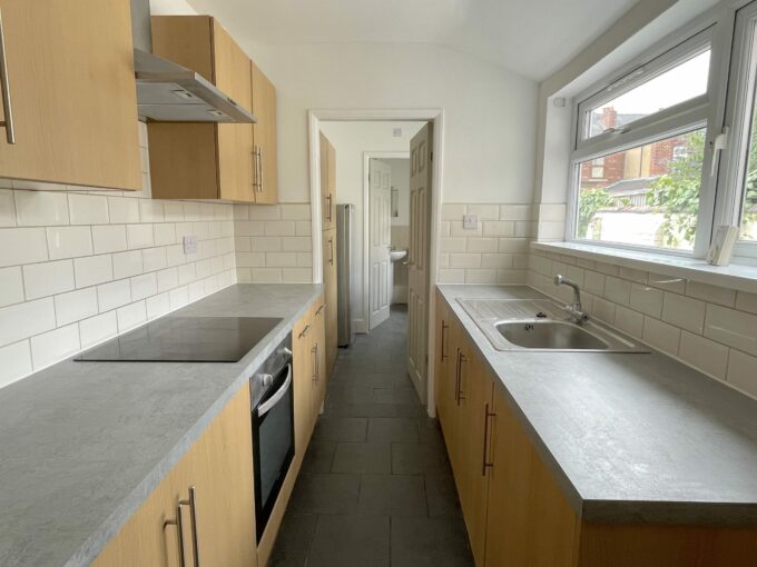 KITCHEN (1)