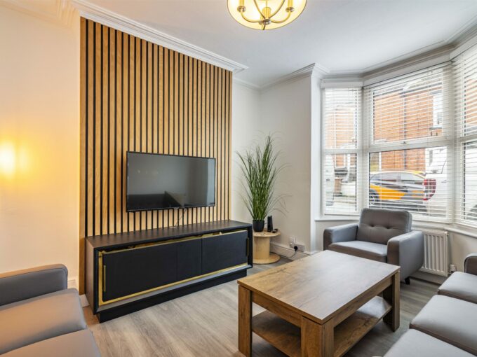 10SouthParade-11