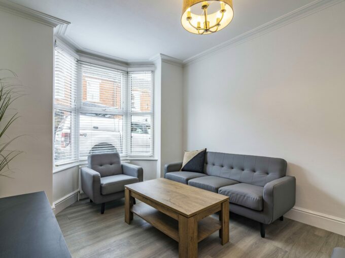 10SouthParade-12