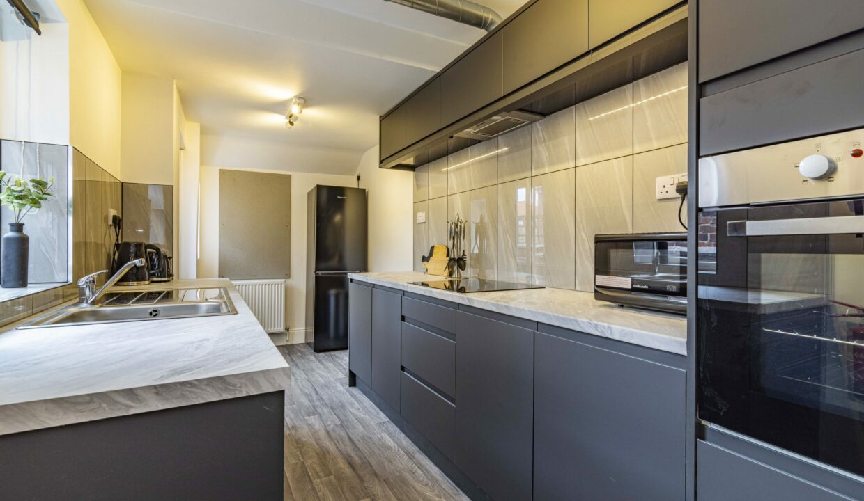 10SouthParade-17