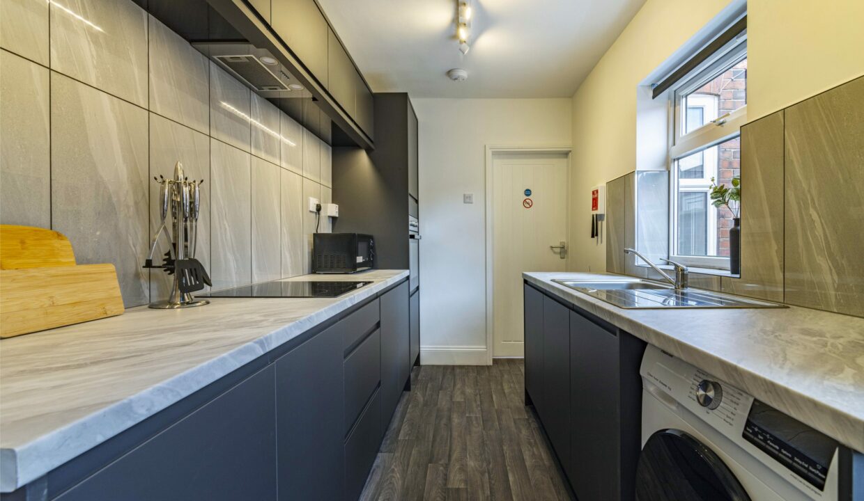 10SouthParade-19