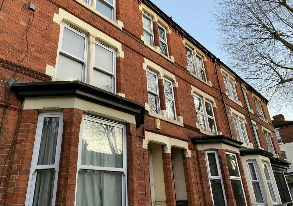 128 Radford 5