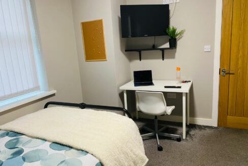 Dunkirk Bedroom 6