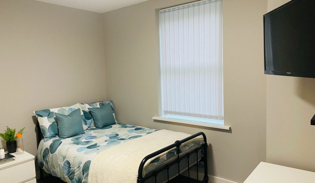 Dunkirk Bedroom 7