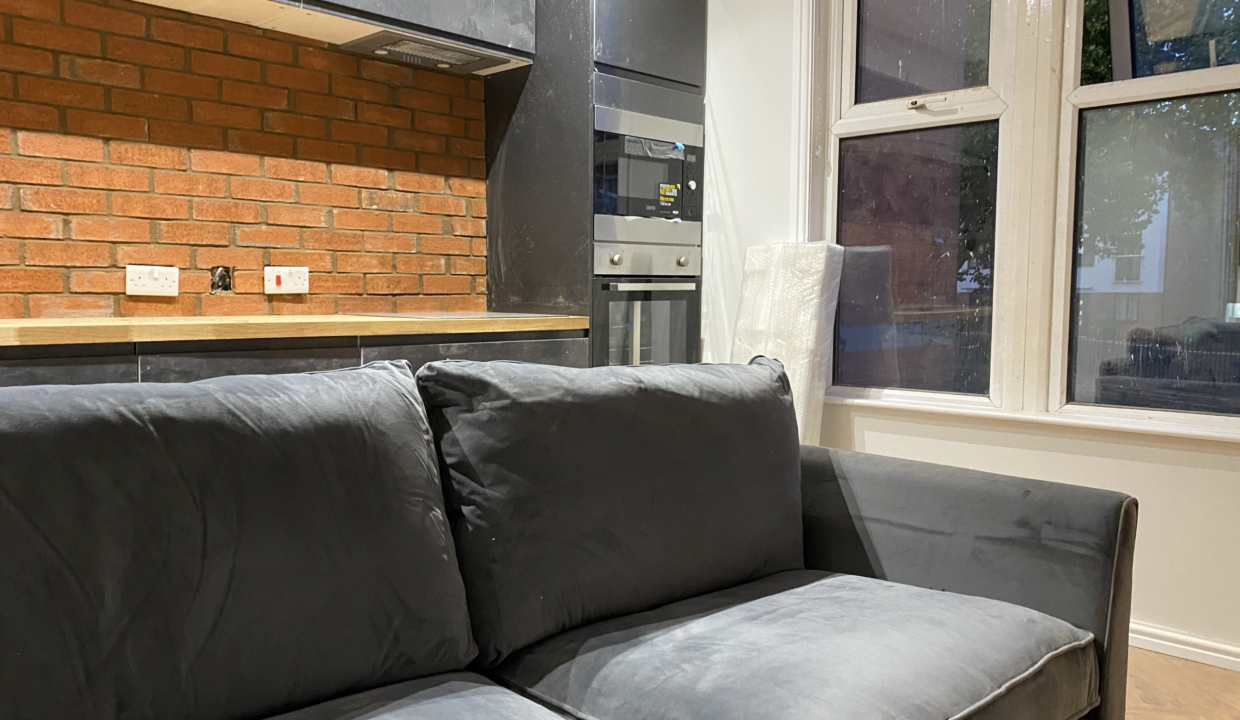 Flat 3 Lenton Blvd Kitchen
