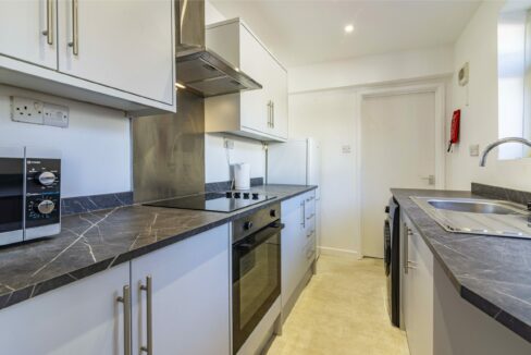 Kitchen 3