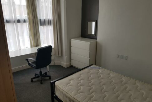 Bedroom 2 - 2