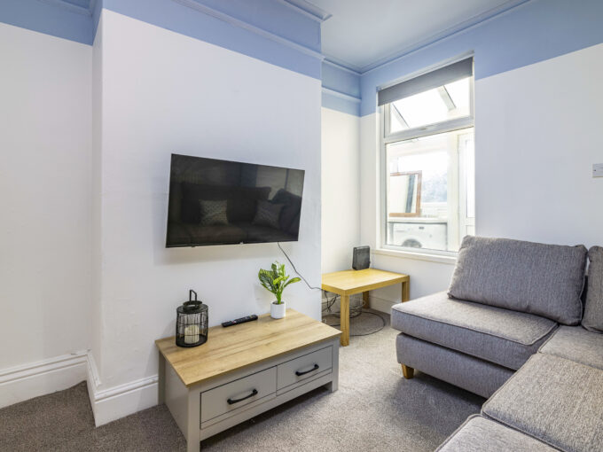 87WestParade-18