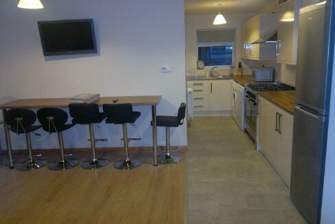 70BR02_Kitchen_Diner