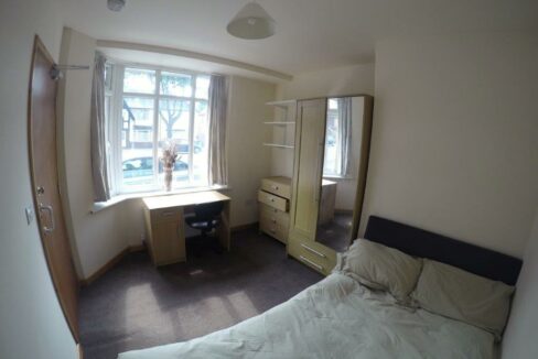 70BR04_Bed1_Ground_Floor