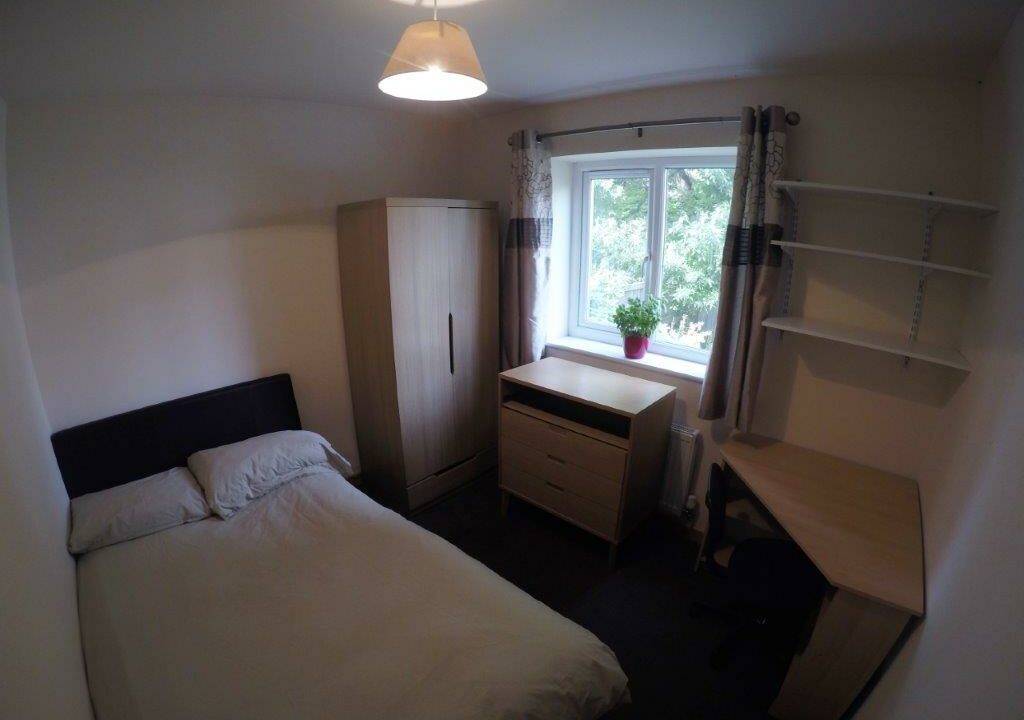 70BR05_Bed2_Ground_Floor