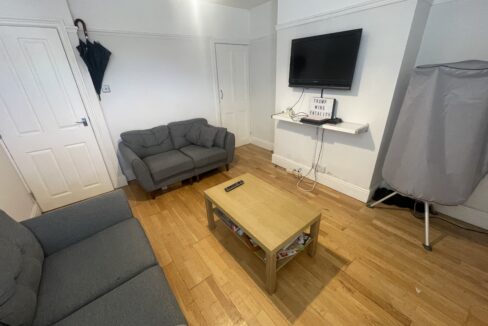 Lounge 2