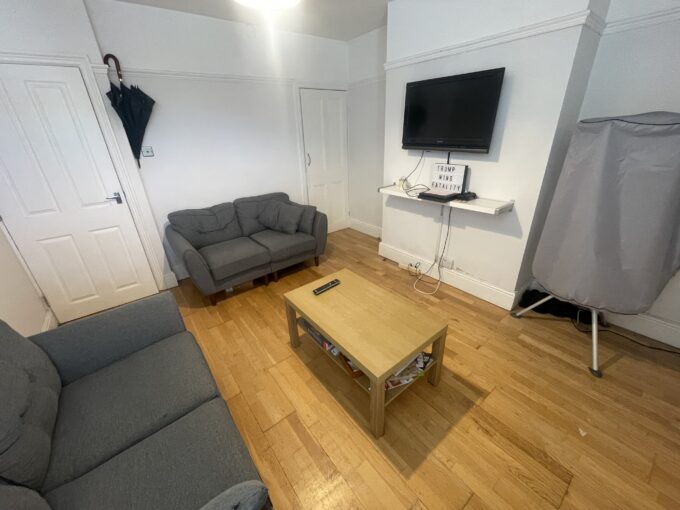 Lounge 2