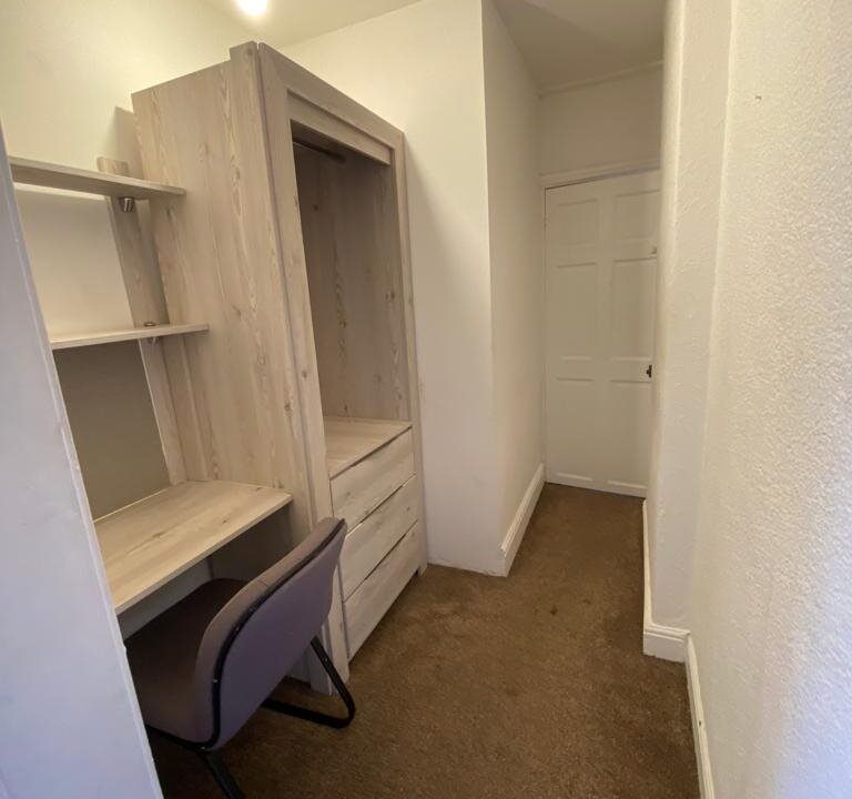 bed 1 wardrobe 10 1