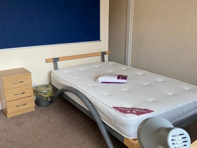 bed 3 7 1