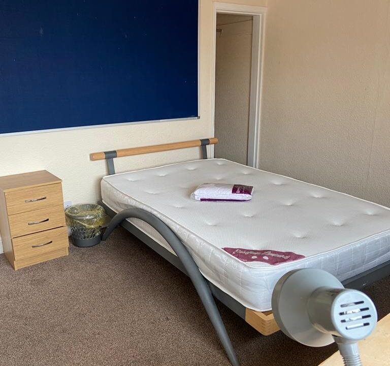 bed 3 7 1