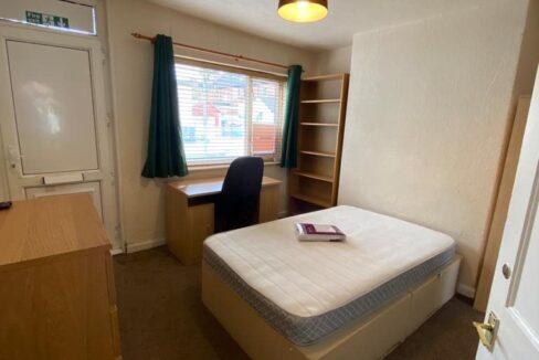 bed 4 23 1