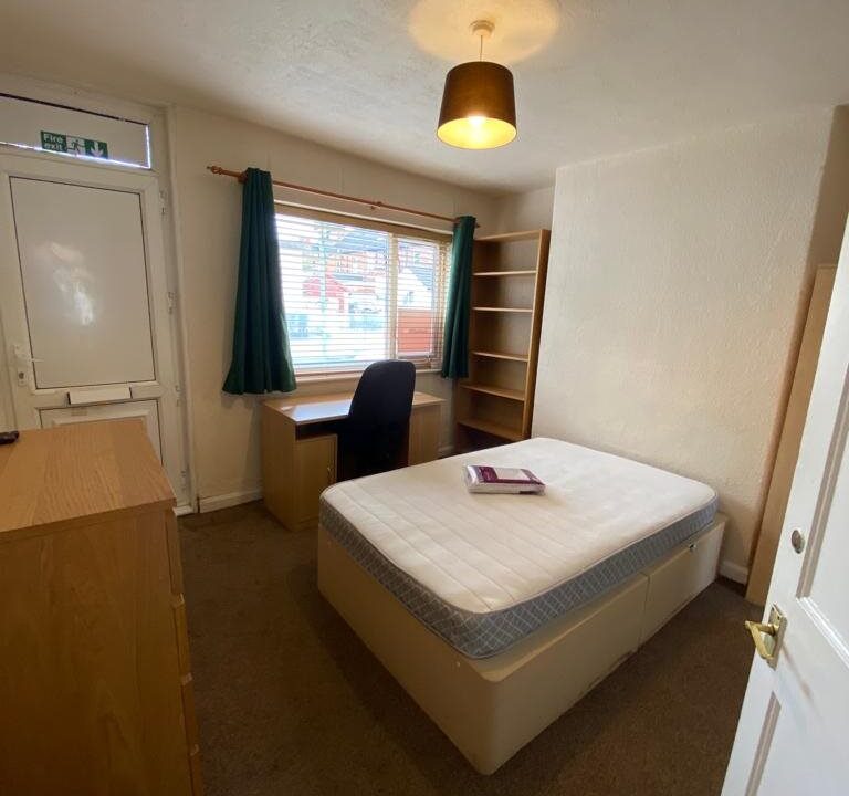 bed 4 23 1