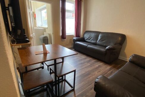 lounge 1 2 1