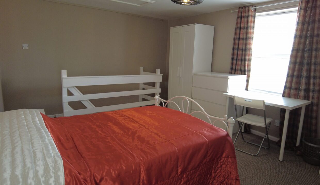 Bed 1